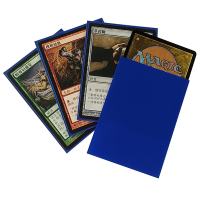 la carta del gioco di 66x91mm collega le maniche con un manicotto blu solide della carta da gioco di struttura arancio
